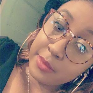 Meet your Posher, Dylan